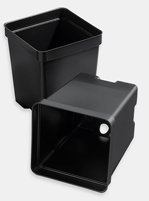 700062C - 4.5-Inch Quart Square Deep Pots